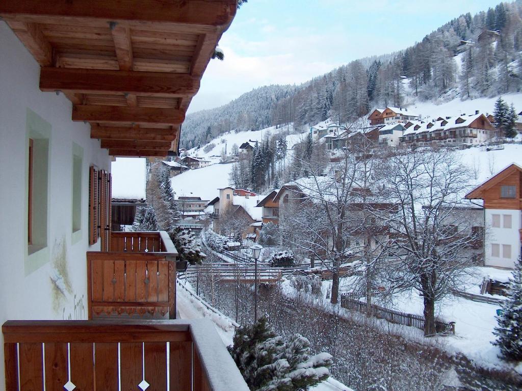 Bachlaufen Haus Aparthotel Sexten Exterior photo